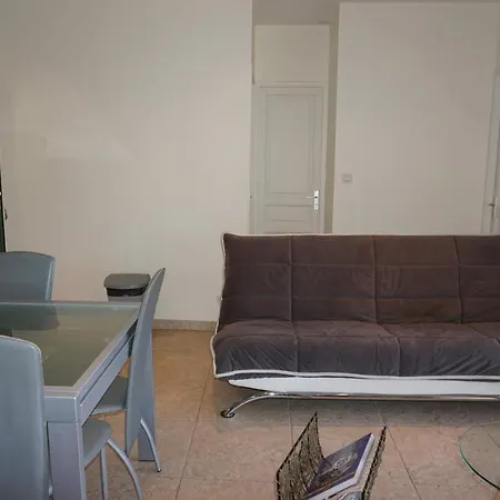 Joli T3 Familial Proche De La * Saint-Florent (Corsica)