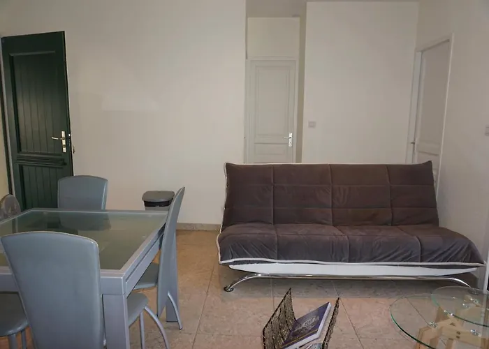 Joli T3 Familial Proche De La * Saint-Florent (Corsica)